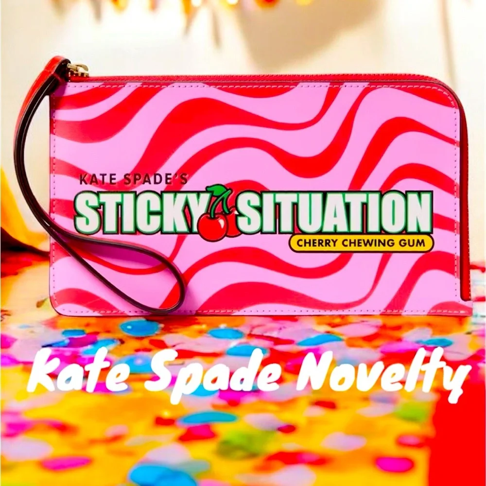 Kate Spade Novelty Bubble Gum L-Zip Wristlet! 🍬🍬